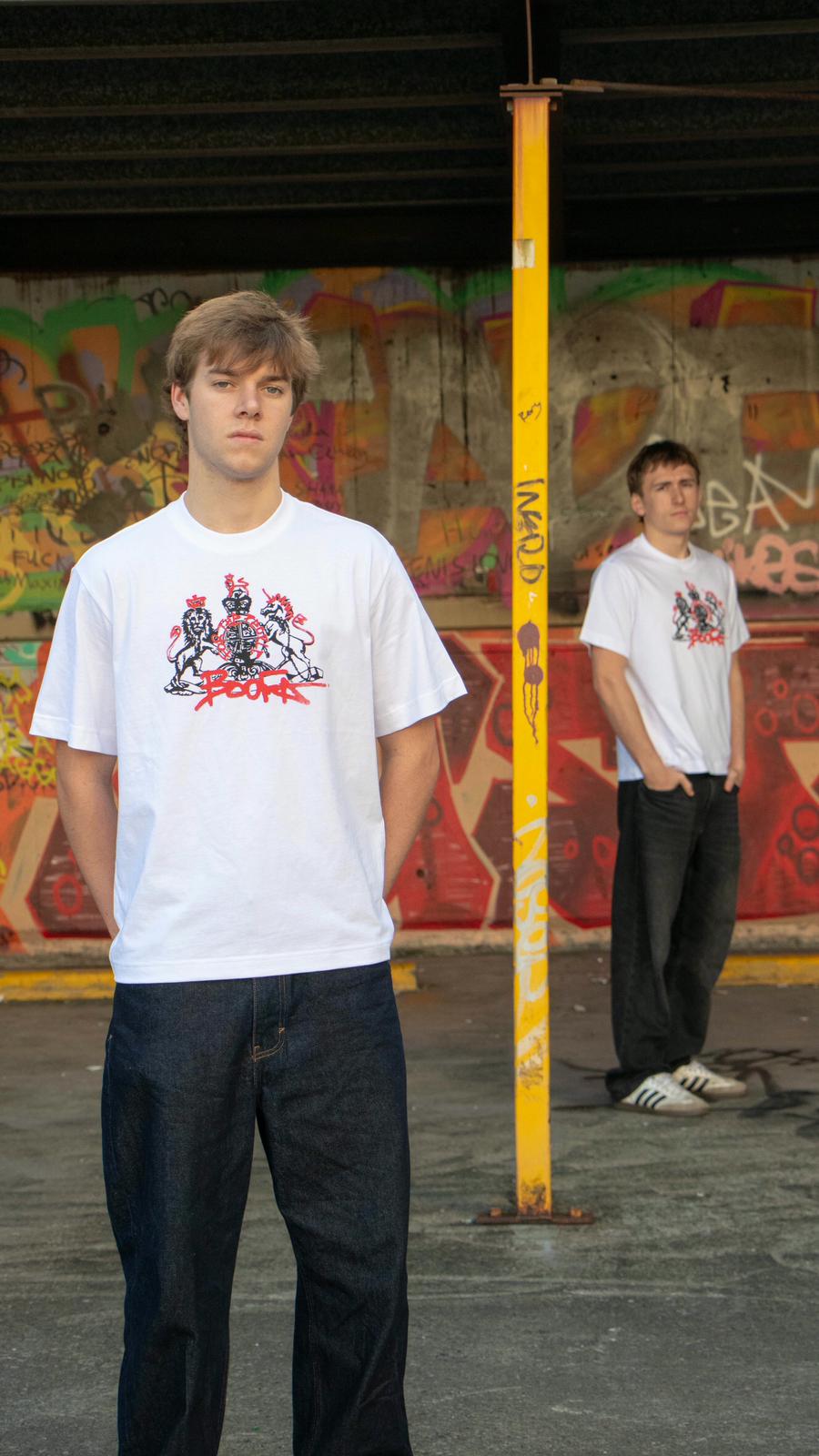 WHITE BOXY TEE
